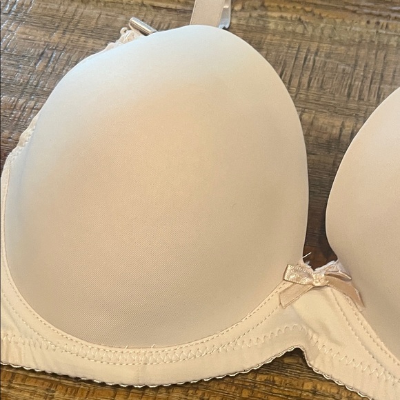 Rene Rofe Beige Underwire Bra - Picture 4 of 5